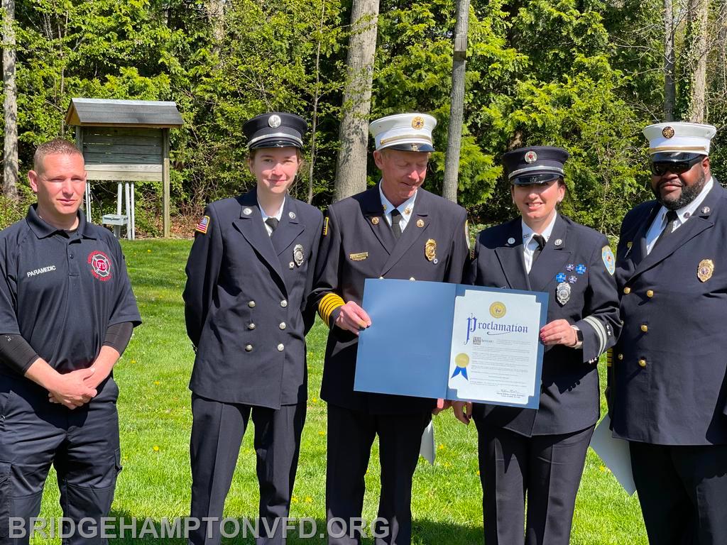 The patient was discharged from the hospital nine days later with no neurological deficits thanks to the work of police officers, Bridgehampton EMS personnel, and East Hampton Village Ambulance Association personnel. 
     Bridgehampton EMS on the call: Kenny Burns, David Goodman, David Skretch, Laura Hagerman, Taylor Vecsey, Jeff White, Nick Hemby, Robin Saunders and Mafe Lopez. 
